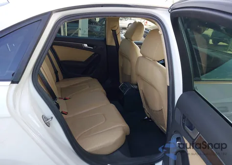 2013 Audi A4 2.0T Premium из США, поврежденный, VIN WAUFFAFL9DN043645